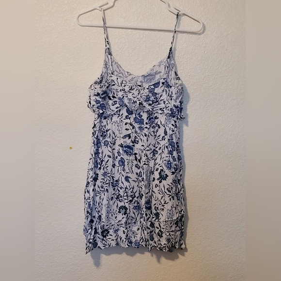 Divided (H&M) Blue Floral Flutter Neckline Mini Dress Size 10 - Picture 3 of 9